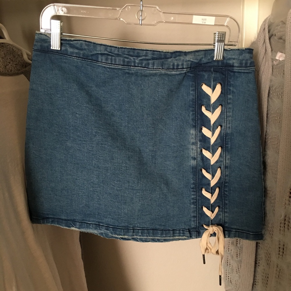 Denim skirt